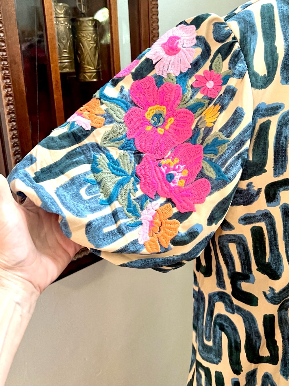 THML Embroidered Puff Sleeve Abstract Coastal Cowgirl Boho Statement Top Size XL - Picture 3 of 10